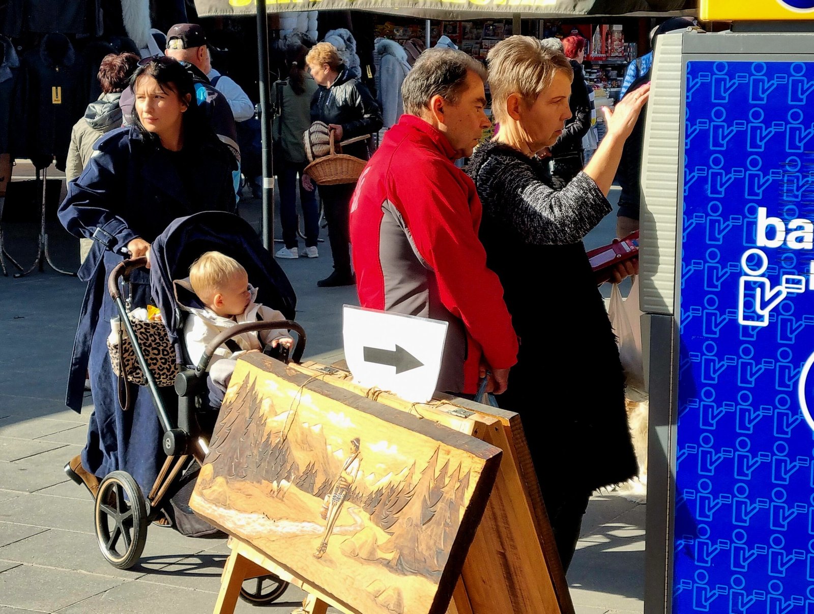 Jesienny sezon handlowy rozpoczęty, gości z każdym dniem przybywa (galeria zdjęć)